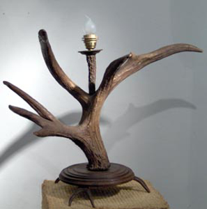 Picture of Deer Antlers Table Lamp n° 1