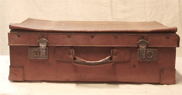 Picture of Suitcase n° 21
