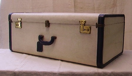 Picture of Suitcase n°1