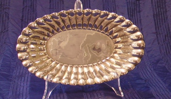 Immagine di Centrotavola metallo argentato ovale
