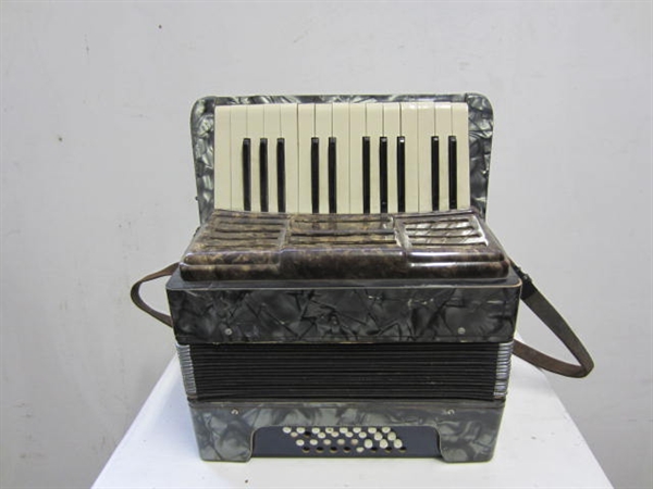 Picture of Accordion n° 1