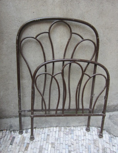 Picture of Painted Iron Single bed