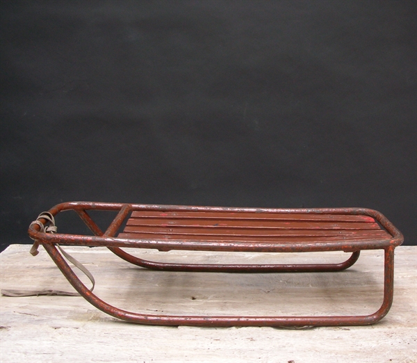 Picture of metal sled n° 5