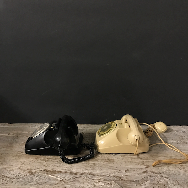 Picture of Black and white Bigrigio telephones Face Standard F63