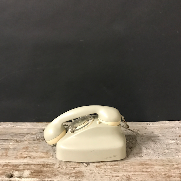 Picture of Siemens sage green  telephone from 1950