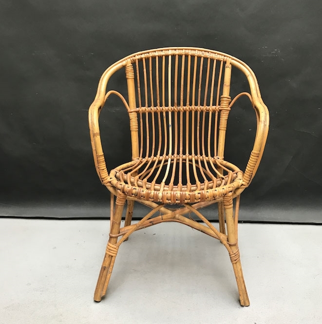 Picture of Bamboo chair with arms