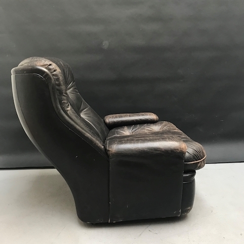Picture of Black leather armchair from 70s
