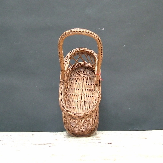 Picture of Basket n° 35 bottle carrier with handle