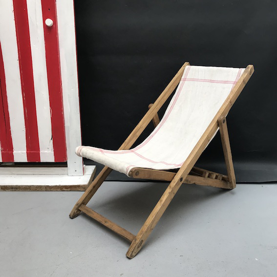 Picture of Wood and hemp deckchair