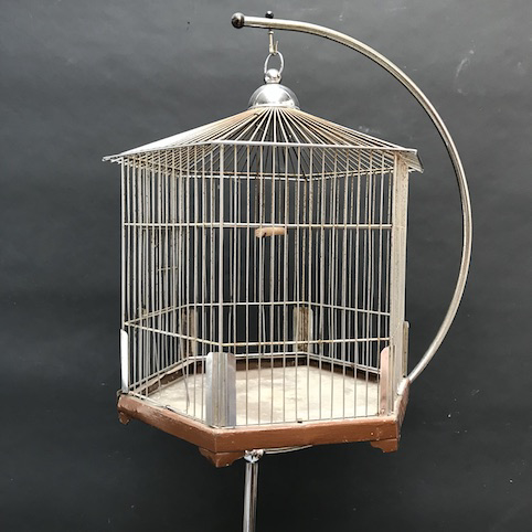 Picture of Chrome plated birdcage with hanger