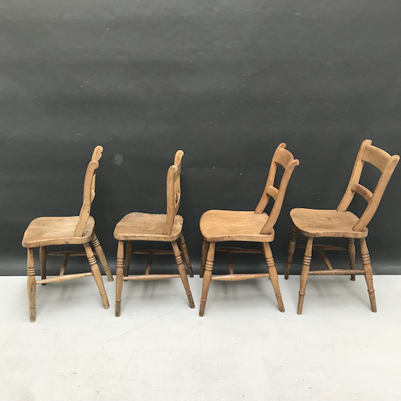Picture of 4 english kitchen chairs