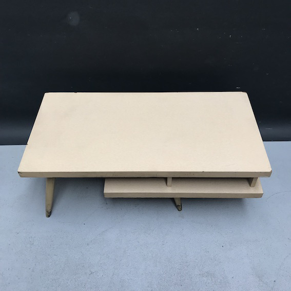 Picture of Formica coffee Table from 50s