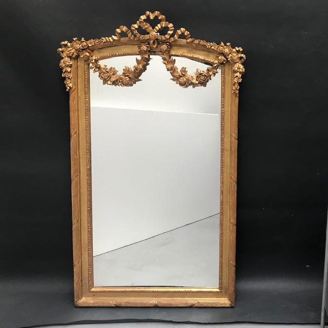 Picture of Carved and Gilded Mirror with rose garland